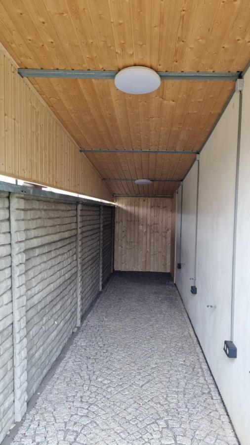 La Bobul Apartments Drnholec Eksteriør billede